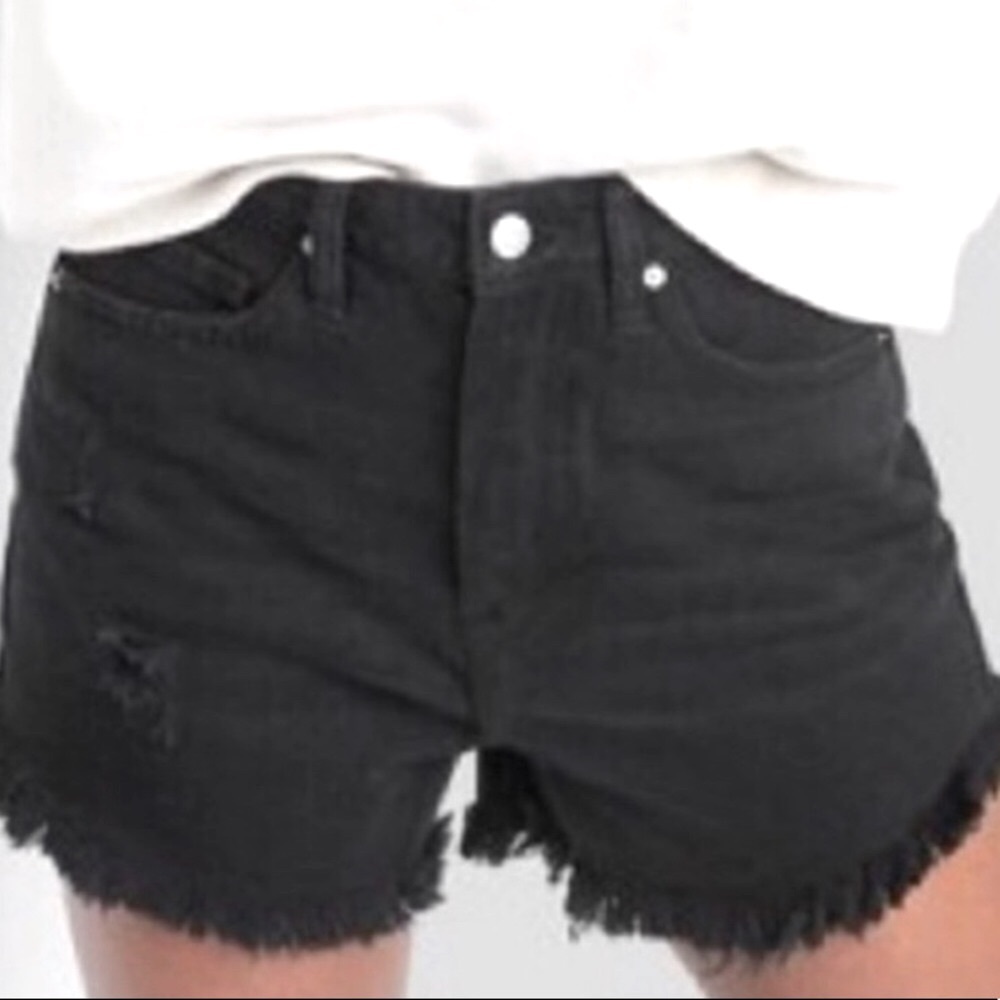 💜Hollister High Rise Black Distressed Raw Short - Picture 2 of 5